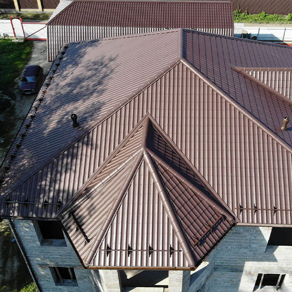 Монтаж сложной крыши и кровли в Осинниках и Кемеровской области